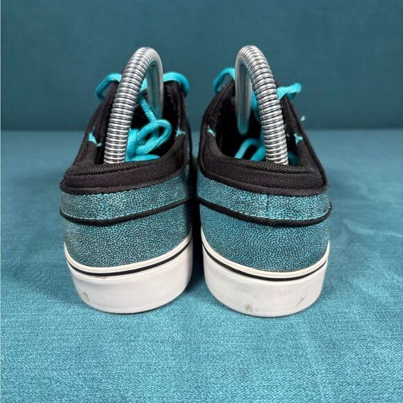Size 5Y/6.5Women - Nike SB Zoom Stefan Janoski aqua shoes - Picture 2 of 8